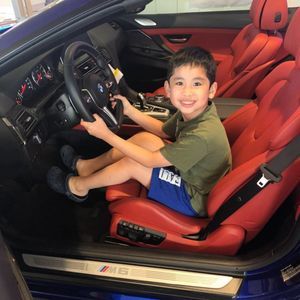 Meet your Posher, Andrialan neilyan